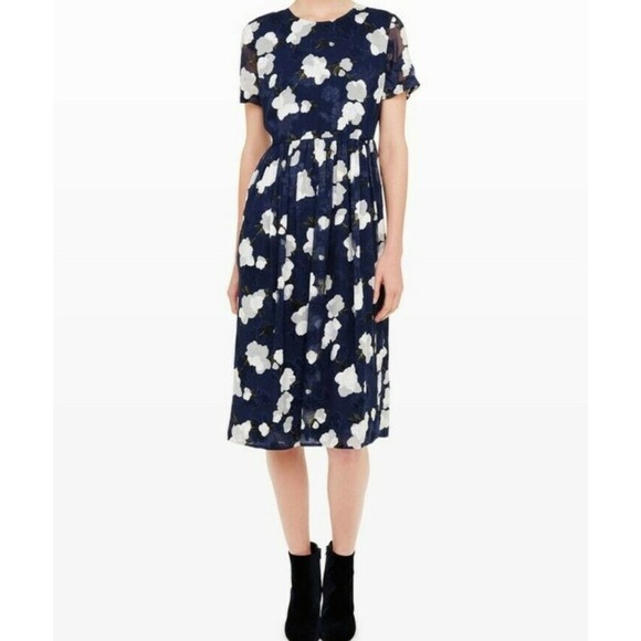 Club Monaco Dresses & Skirts - Club Monaco Lutecia Silk Blue Floral Midi Dress